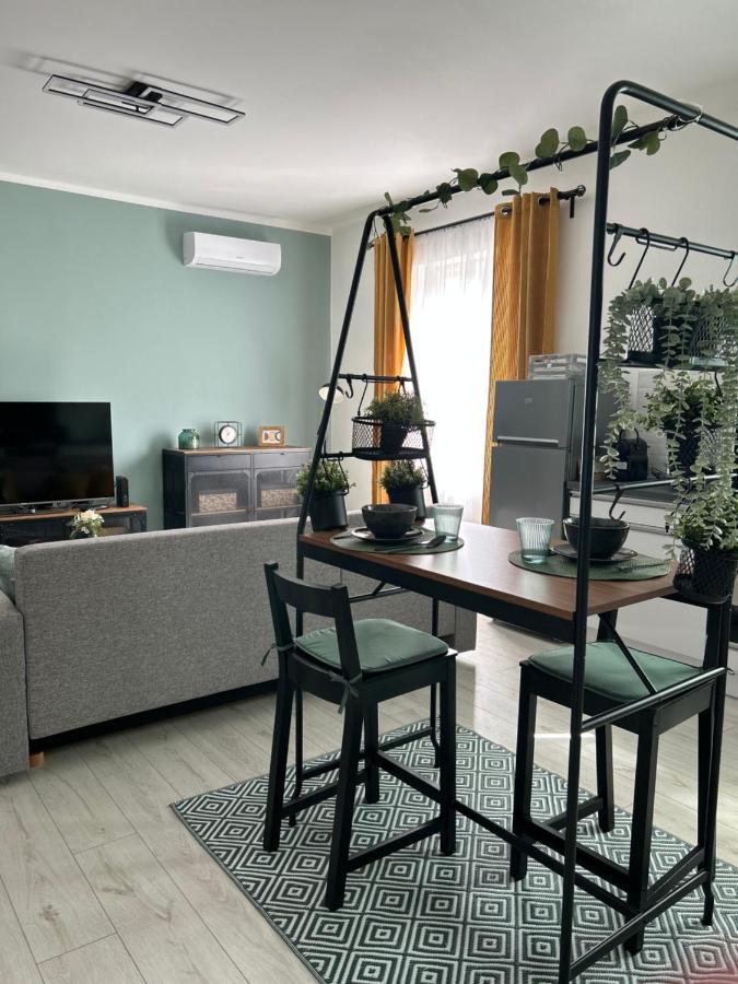 Apartamento Sophie'S Urban Nest Miskolc Exterior foto